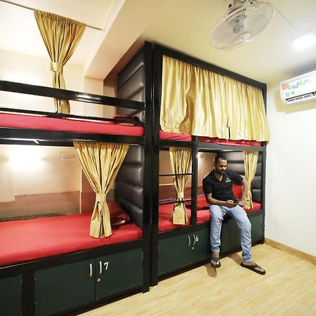 Social Hubz Hostel Mumbai Exterior foto